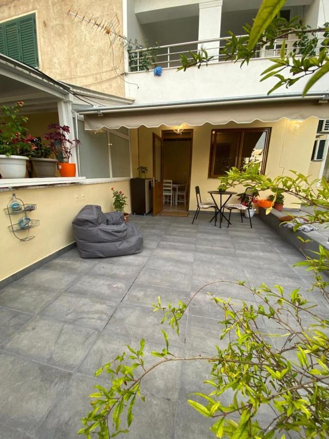 Saranda Beach Apartment 外观 照片
