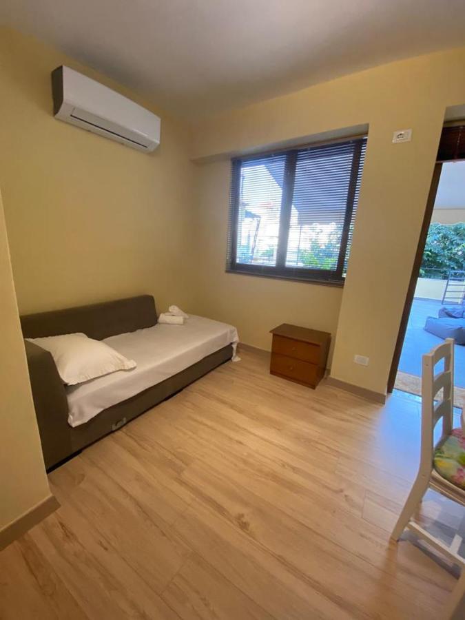 Saranda Beach Apartment 外观 照片