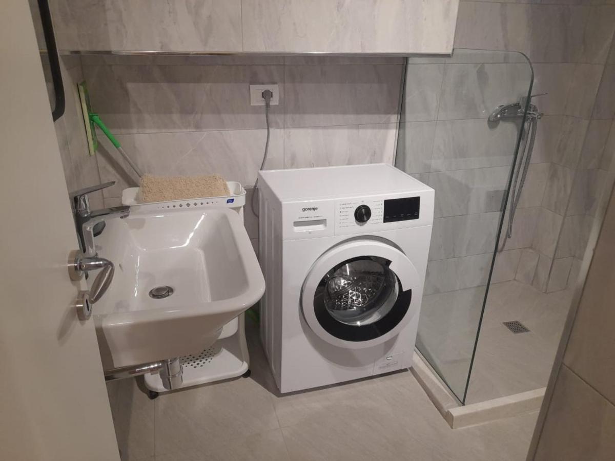 Saranda Beach Apartment 外观 照片
